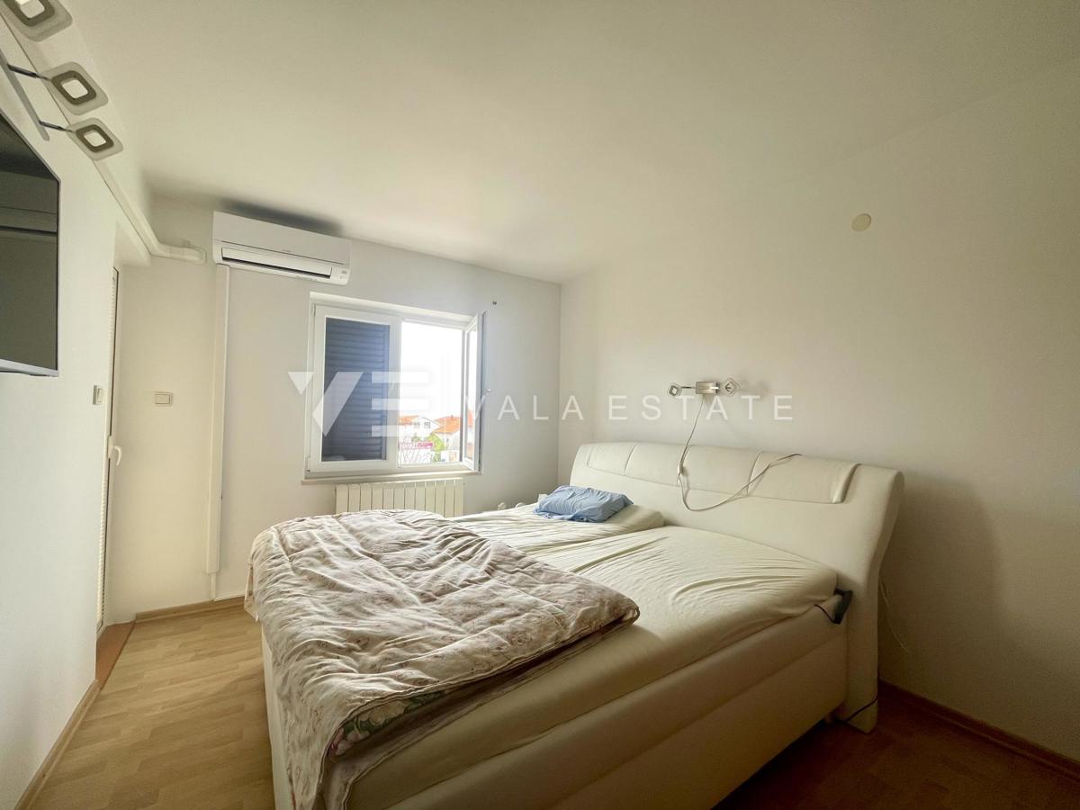 CASA INDIPENDENTE CON AMPIO GIARDINO E PISCINA IN OTTIMA POSIZIONE