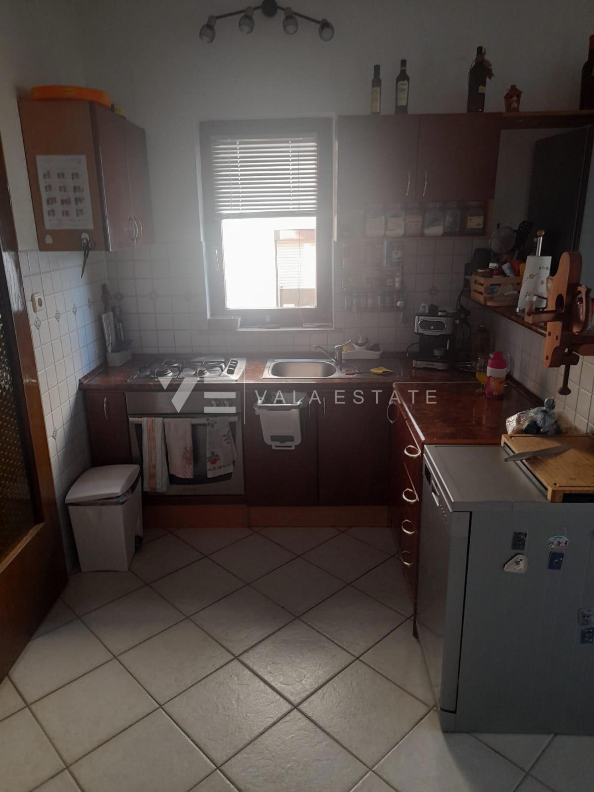 AMPIO APPARTAMENTO CON GIARDINO A 500 M DAL MARE