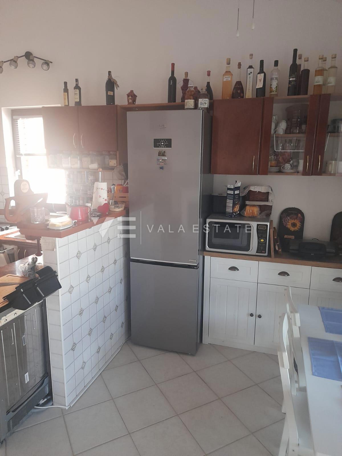 AMPIO APPARTAMENTO CON GIARDINO A 500 M DAL MARE