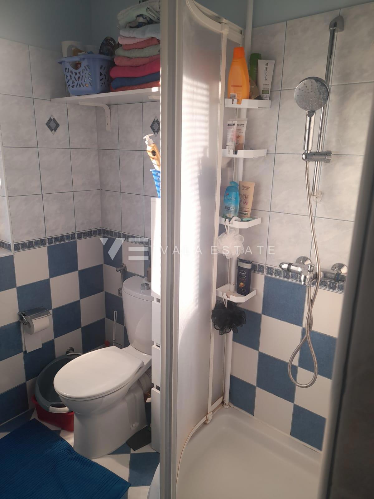 AMPIO APPARTAMENTO CON GIARDINO A 500 M DAL MARE