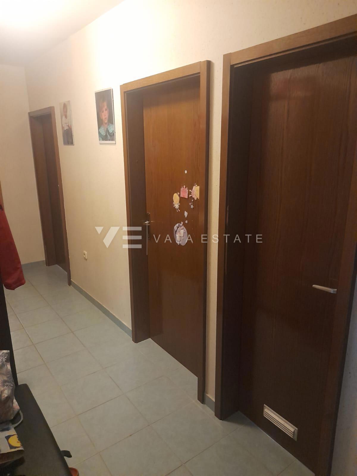 AMPIO APPARTAMENTO CON GIARDINO A 500 M DAL MARE