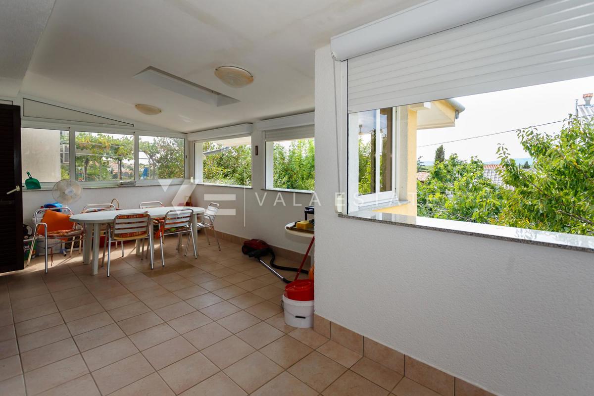 AMPIO APPARTAMENTO CON GIARDINO A 500 M DAL MARE