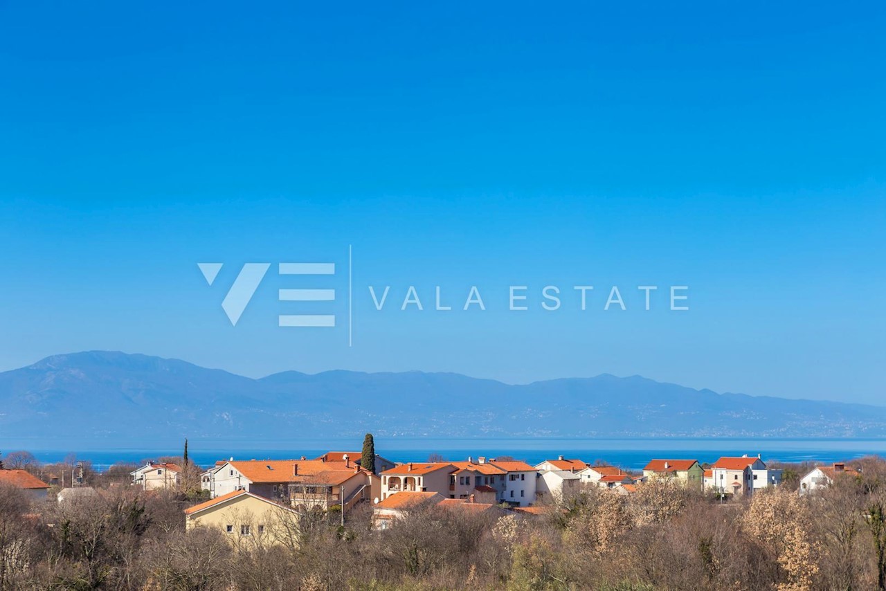 ISOLA DI KRK - NUOVA CASA INDIPENDENTE CON PISCINA E VISTA MARE