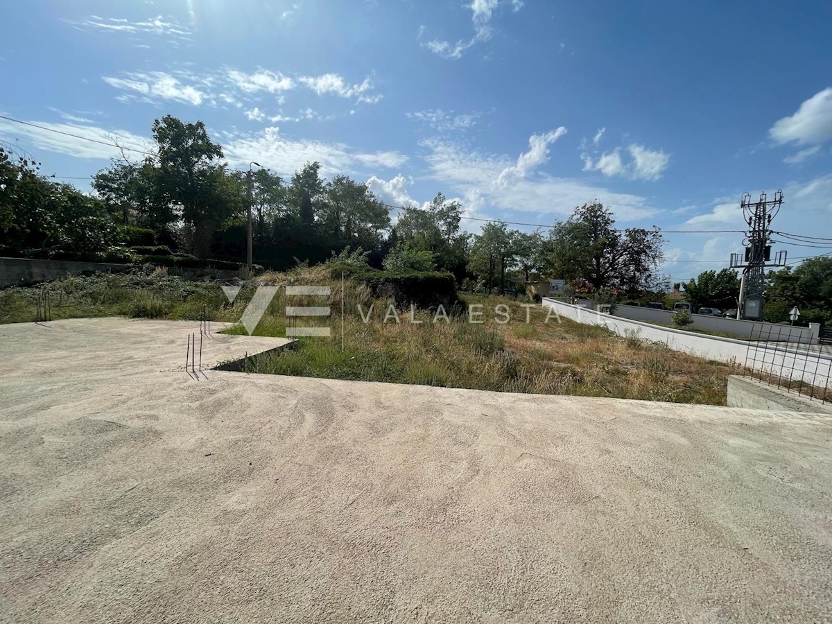 NUOVA VILLA CON PISCINA E VISTA MARE