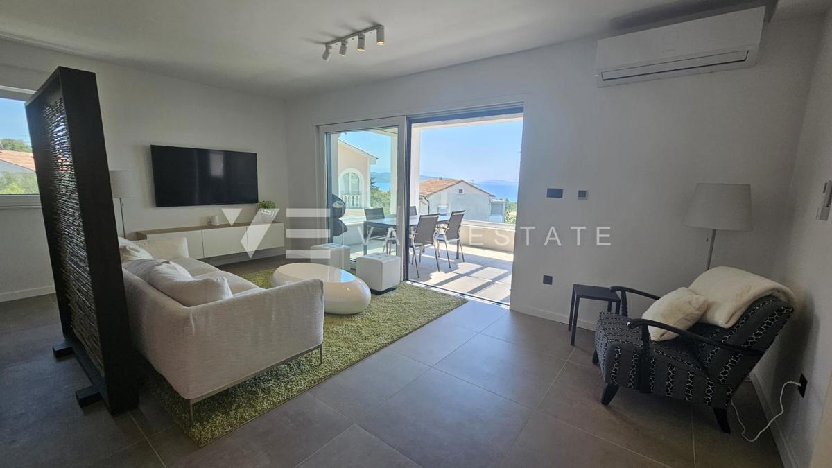 NUOVO APPARTAMENTO ATTICO CON SPLENDIDA VISTA MARE