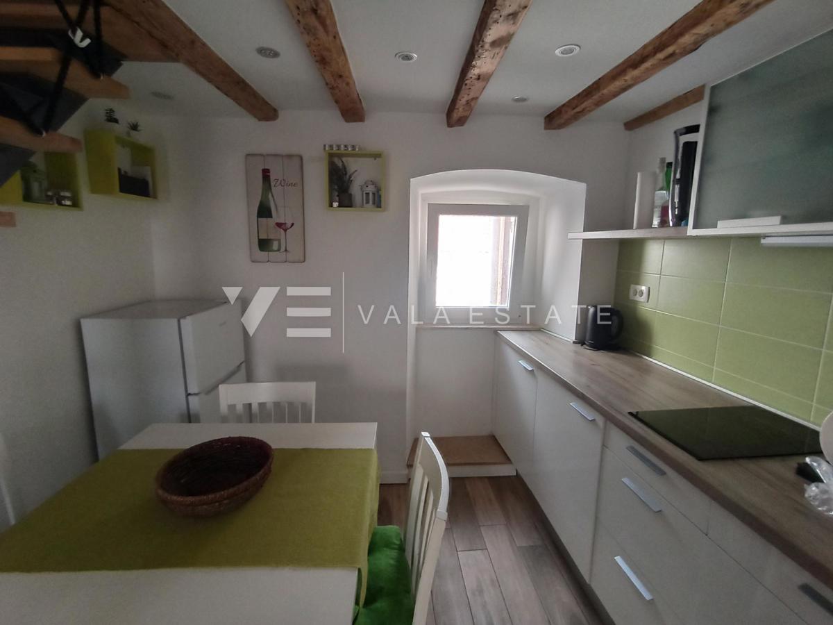 APPARTAMENTO ADATTATO A DUE PIANI VICINO AL MARE E SPLENDIDE SPIAGGE