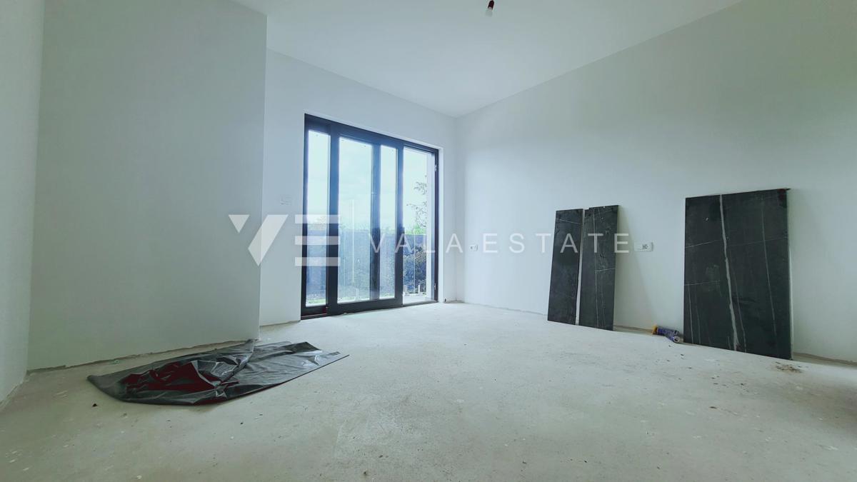NUOVA VILLA MODERNA CON PISCINA E VISTA MARE