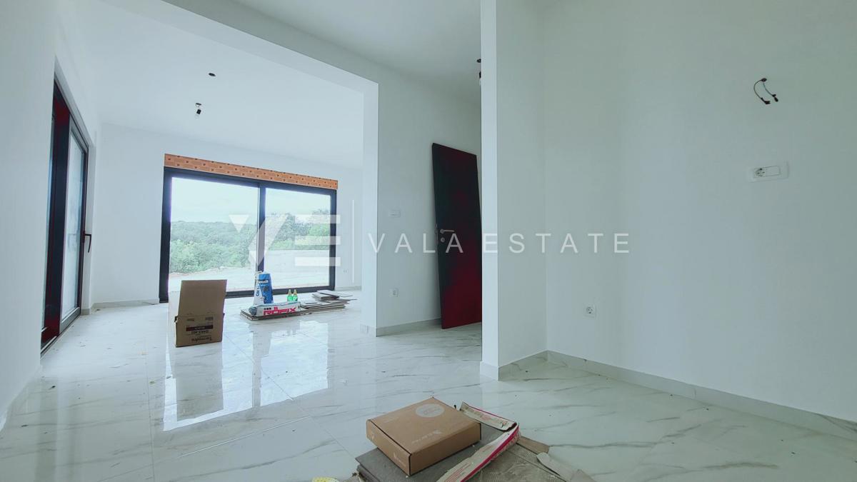 NUOVA VILLA MODERNA CON PISCINA E VISTA MARE