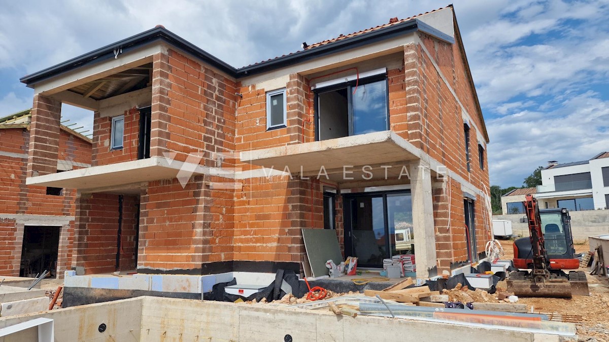 NUOVA CASA DOPPIA CON PISCINA E VISTA MARE