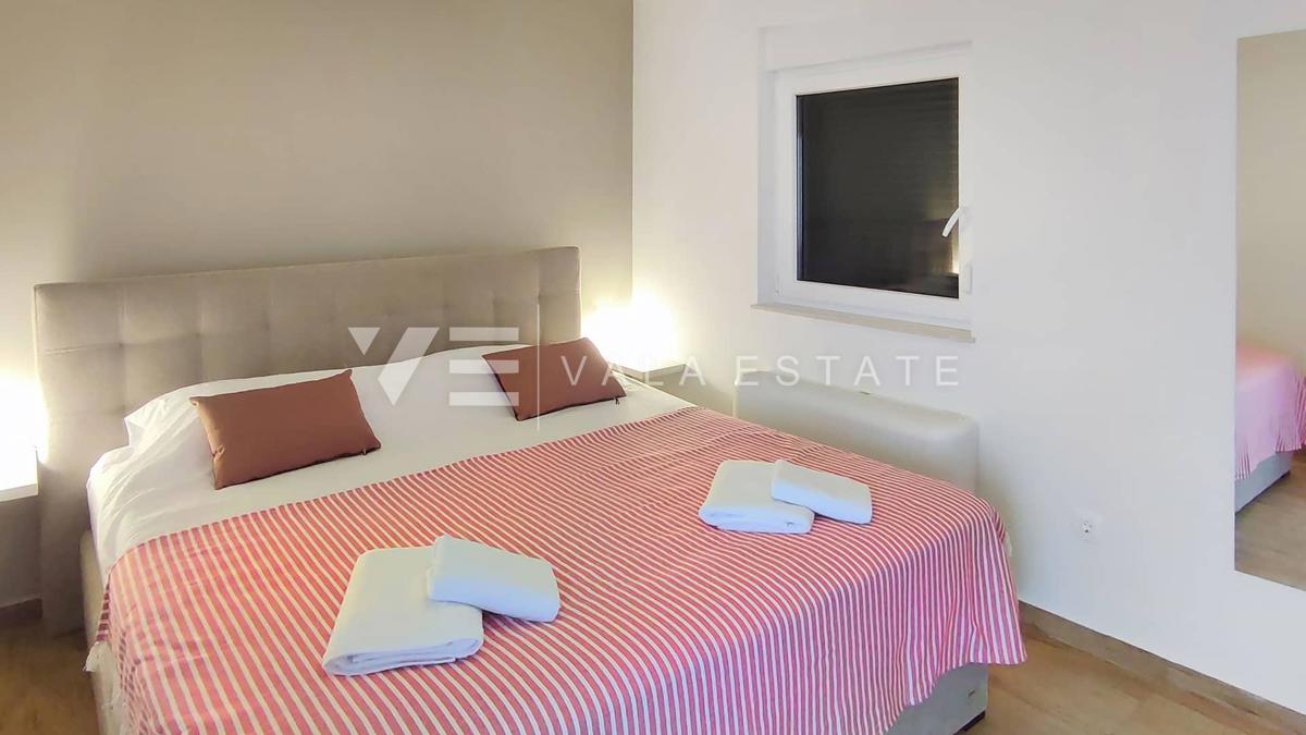 NUOVO MODERNO CONDOMINIO IN POSIZIONE TRANQUILLA CON VISTA MARE