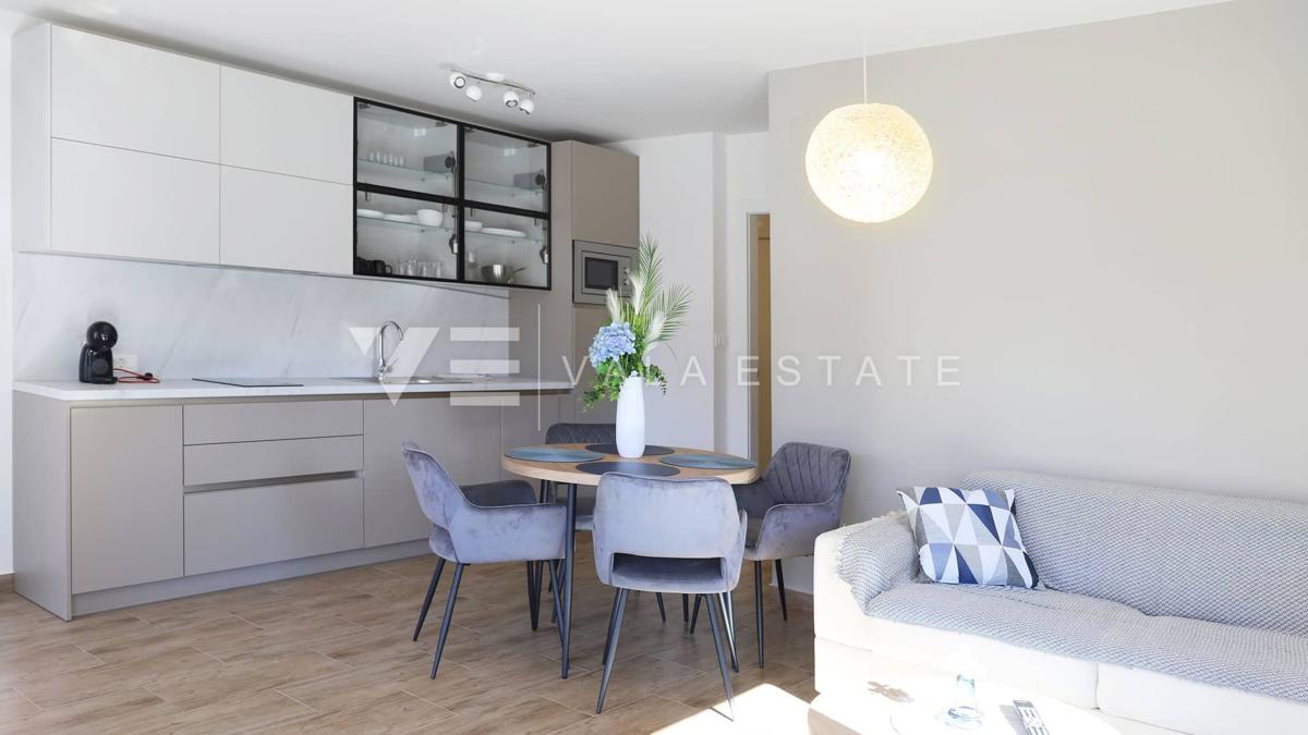 NUOVO MODERNO CONDOMINIO IN POSIZIONE TRANQUILLA CON VISTA MARE