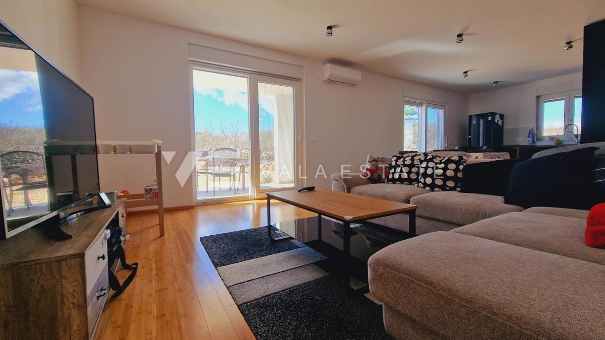 NUOVA CASA INDIPENDENTE CON VISTA MARE
