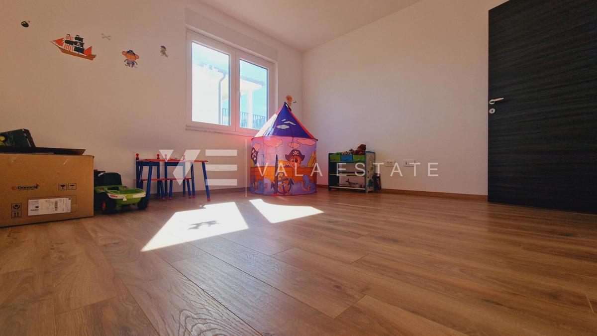 NUOVA CASA INDIPENDENTE CON VISTA MARE
