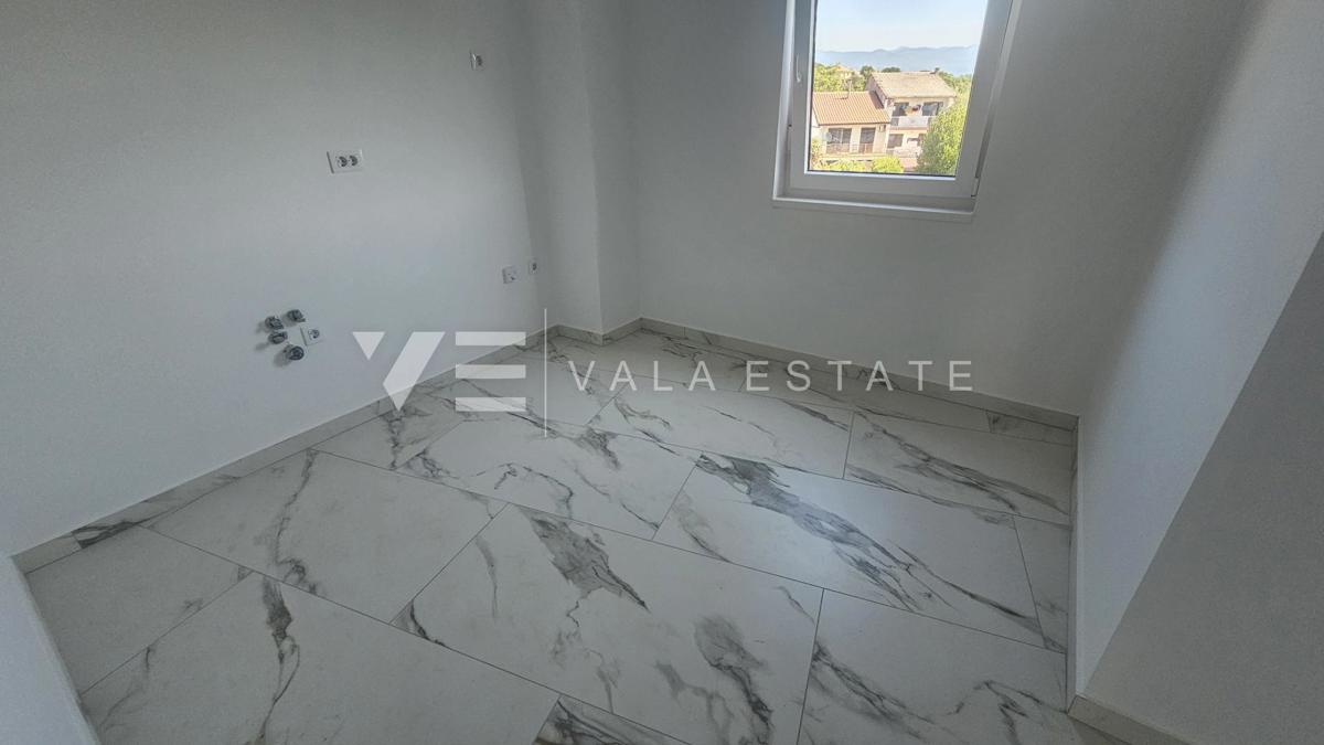 TRILOCALE AL PRIMO PIANO DI NUOVA COSTRUZIONE