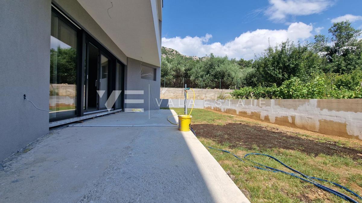 APPARTAMENTO AL PIANO TERRA CON GIARDINO IN NUOVA COSTRUZIONE