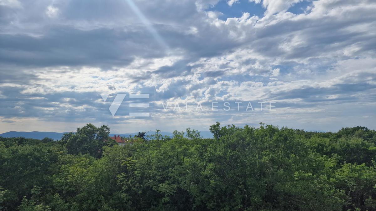 CASA INDIPENDENTE CON DUE UNITA' RESIDENZIALI SEPARATE IN POSIZIONE TRANQUILLA