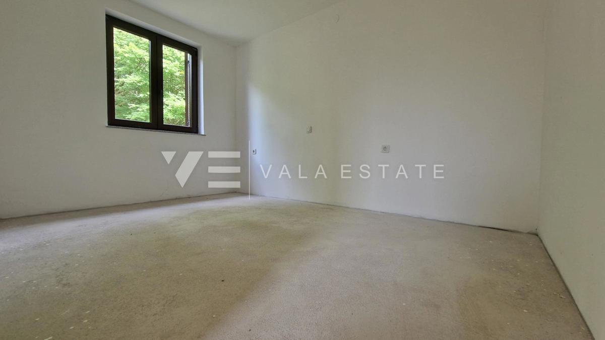 CASA INDIPENDENTE CON DUE UNITA' RESIDENZIALI SEPARATE IN POSIZIONE TRANQUILLA