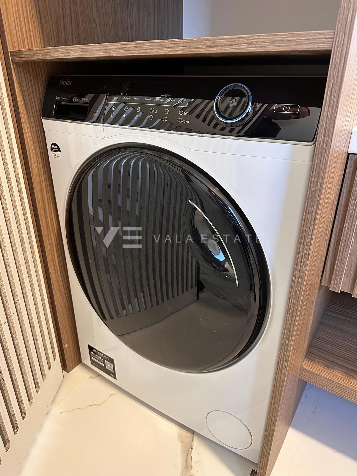 NUOVA VILLA DI LUSSO CON PISCINA IN POSIZIONE TRANQUILLA