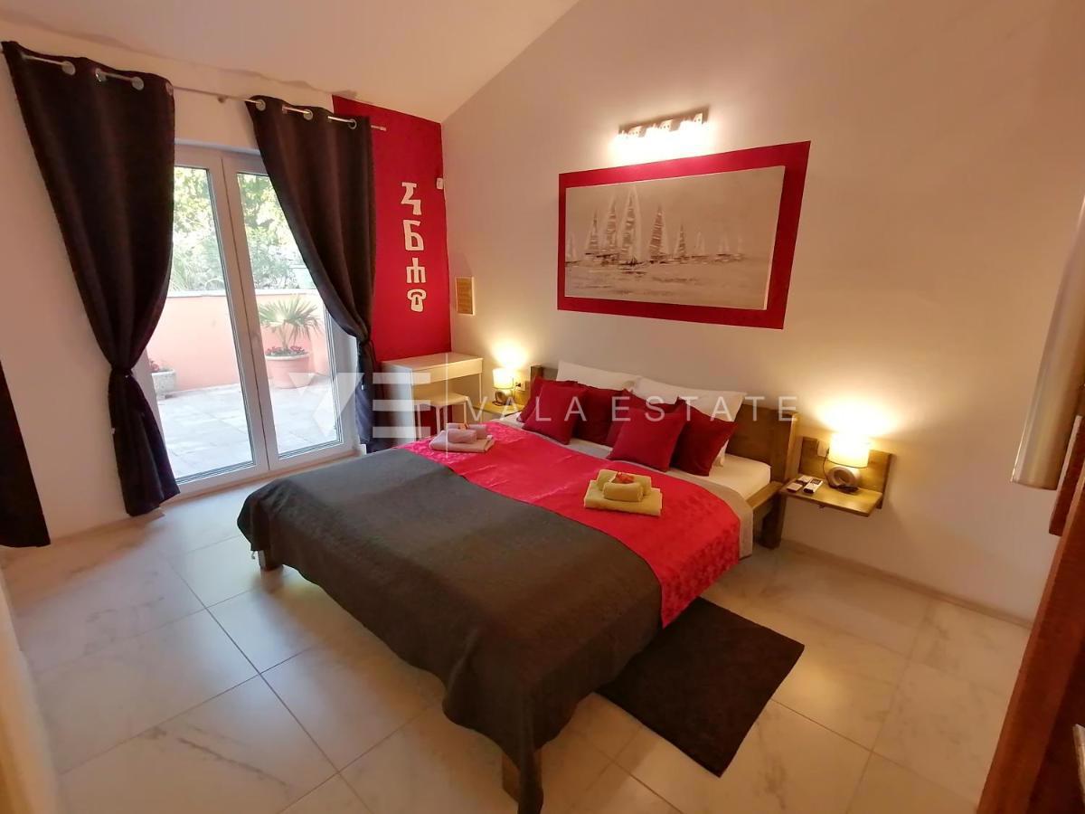 CASA AL PIANO TERRA IN POSIZIONE TRANQUILLA IMMERSA NELLA NATURA