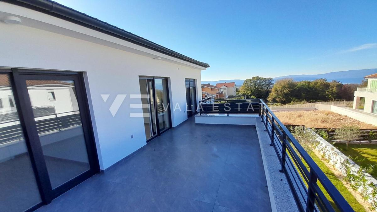 NUOVA CASA INDIPENDENTE CON PISCINA E VISTA MARE