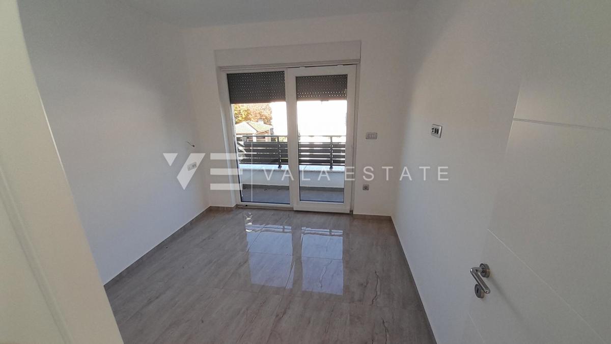 NUOVA CASA INDIPENDENTE CON PISCINA E VISTA MARE