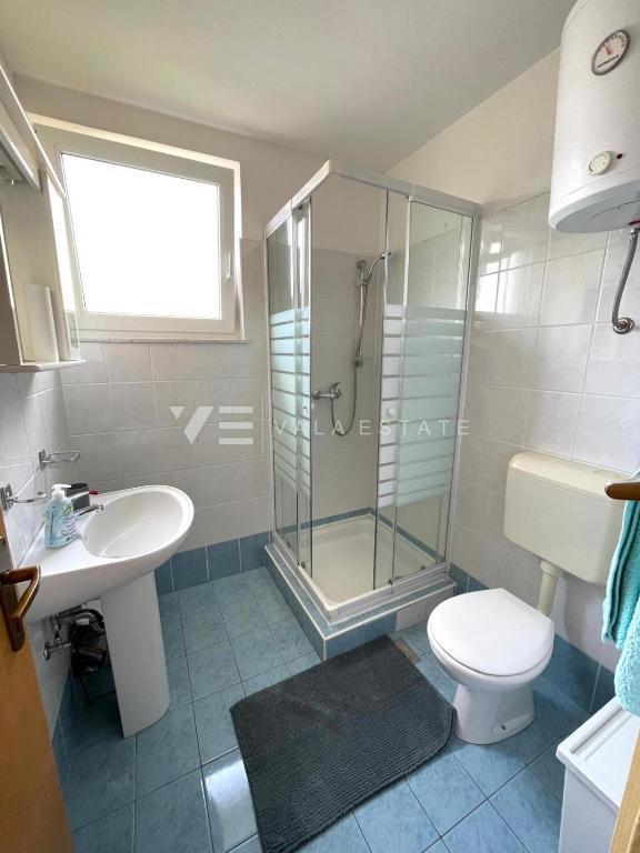 APPARTAMENTO CON UNA CAMERA DA LETTO VICINO A SPIAGGE BELLISSIME