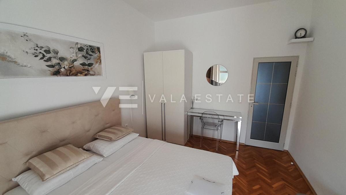 APPARTAMENTO ARREDATO CON UNA CAMERA DA LETTO E VISTA MARE