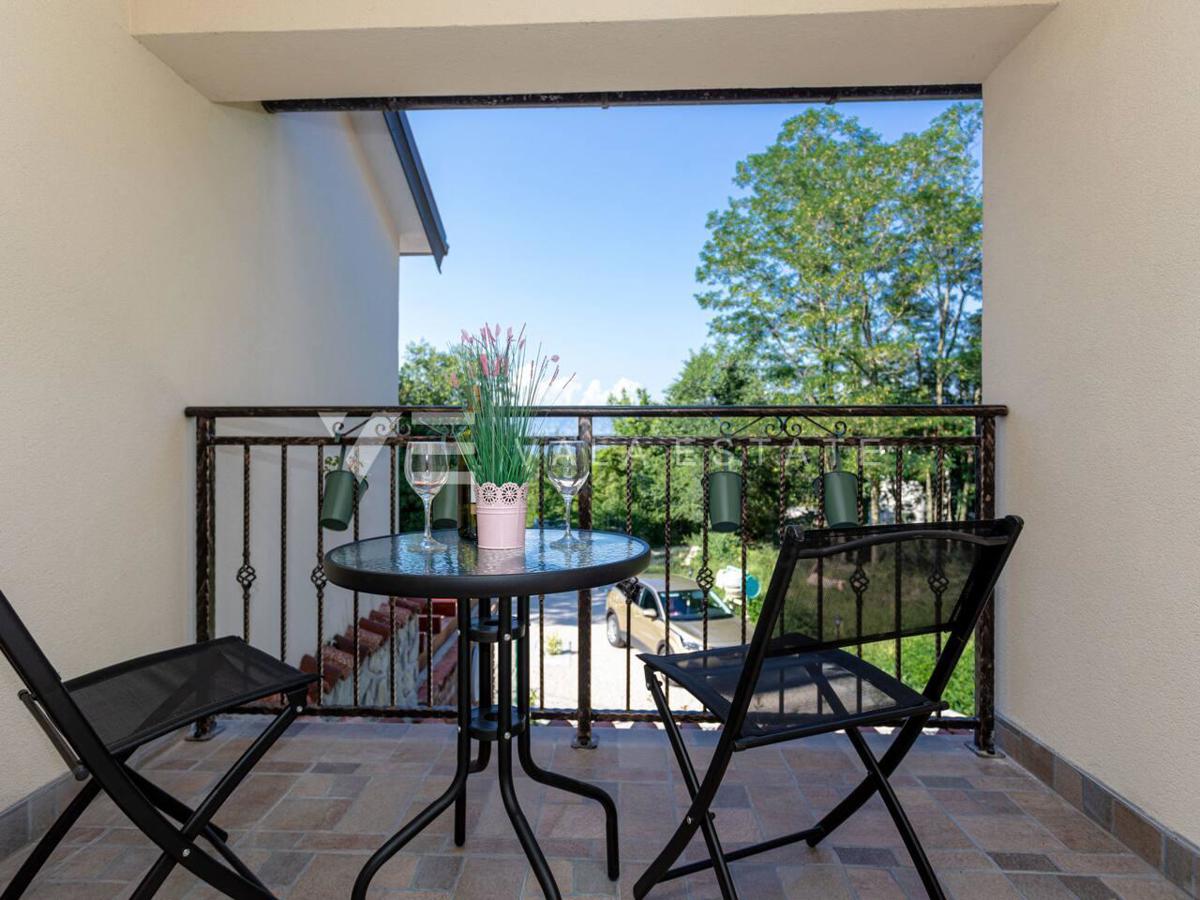 CASA INDIPENDENTE MEDITERRANEA CON PISCINA IN POSIZIONE TRANQUILLA