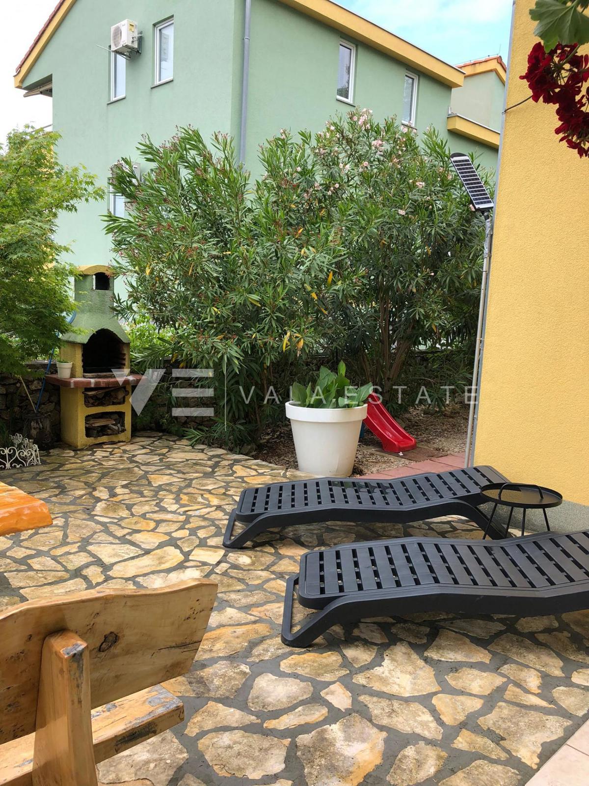 APPARTAMENTO AL PIANO TERRA VICINO AL MARE E SPIAGGE
