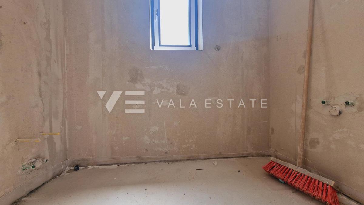 APPARTAMENTO SU DUE PIANI IN NUOVA COSTRUZIONE CON VISTA MARE