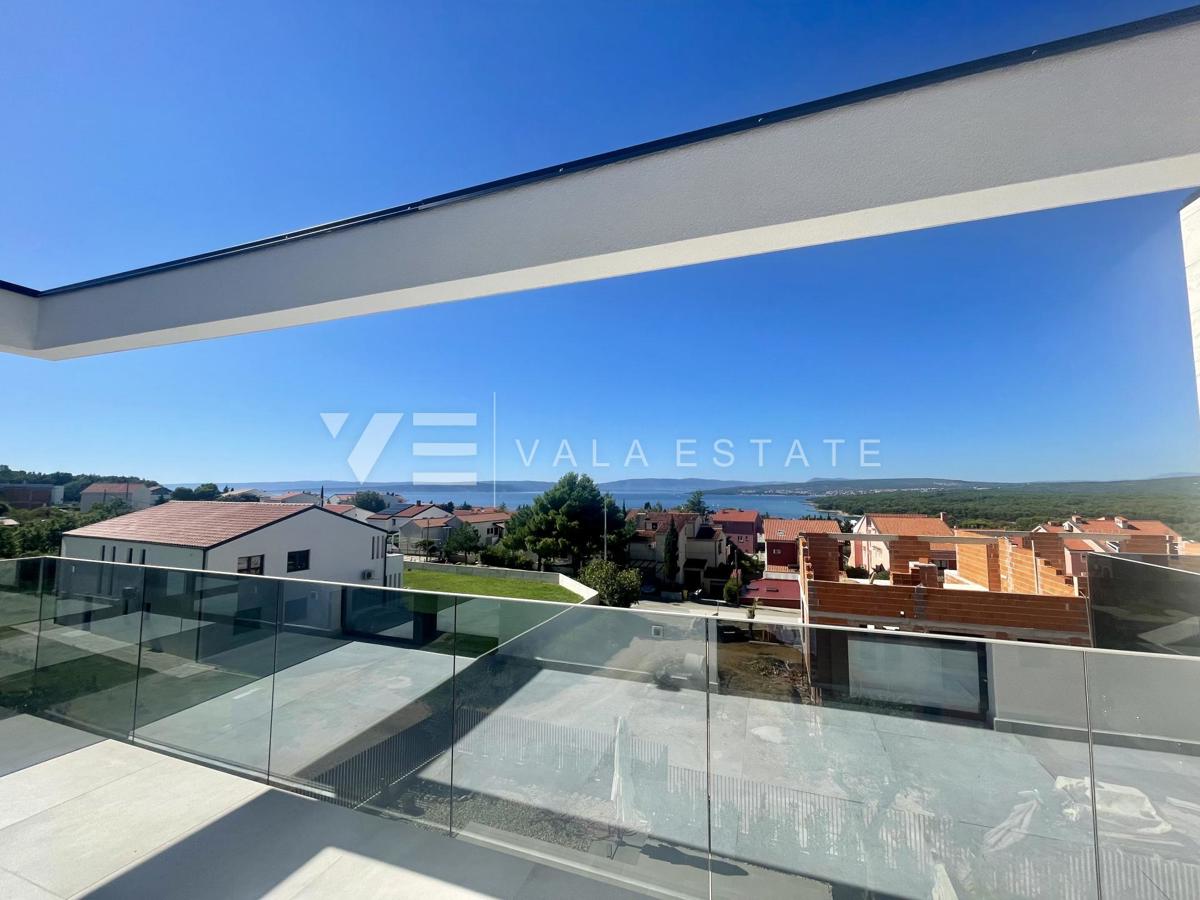 APPARTAMENTO SU DUE PIANI IN NUOVA COSTRUZIONE CON VISTA MARE