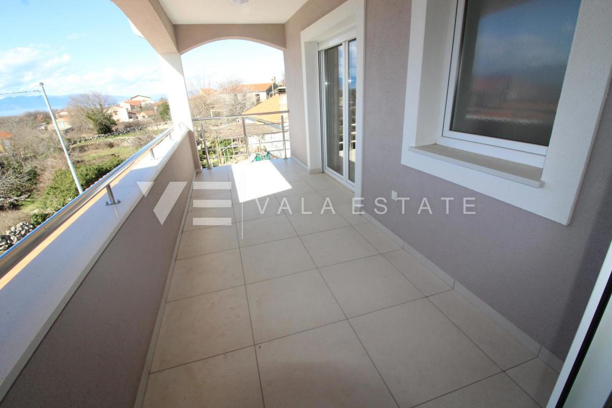 NUOVA CASA CON PISCINA È BELLA VISTA SUL MARE