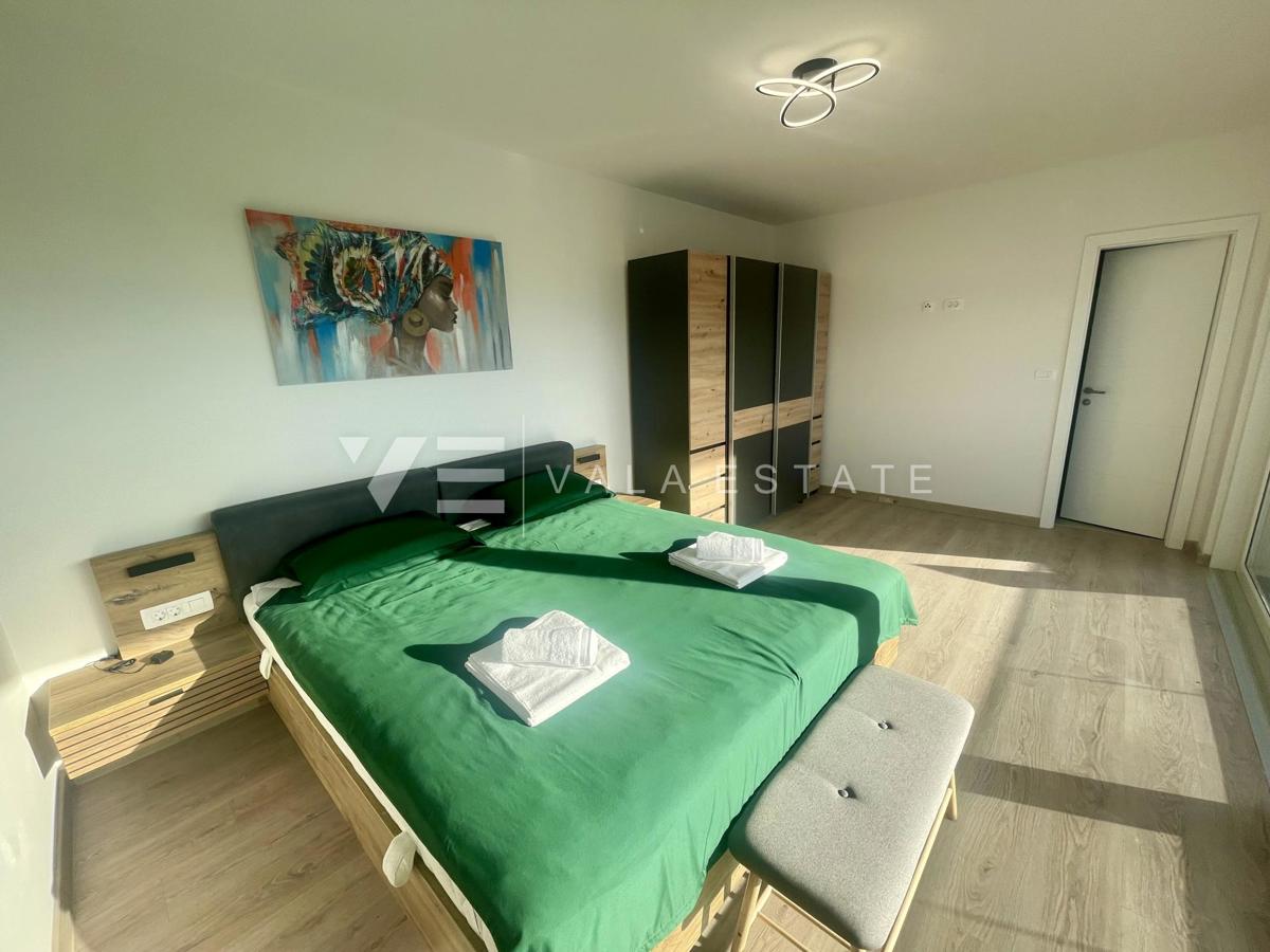 NUOVA CASA DOPPIA MODERNA CON PISCINA E VISTA MARE