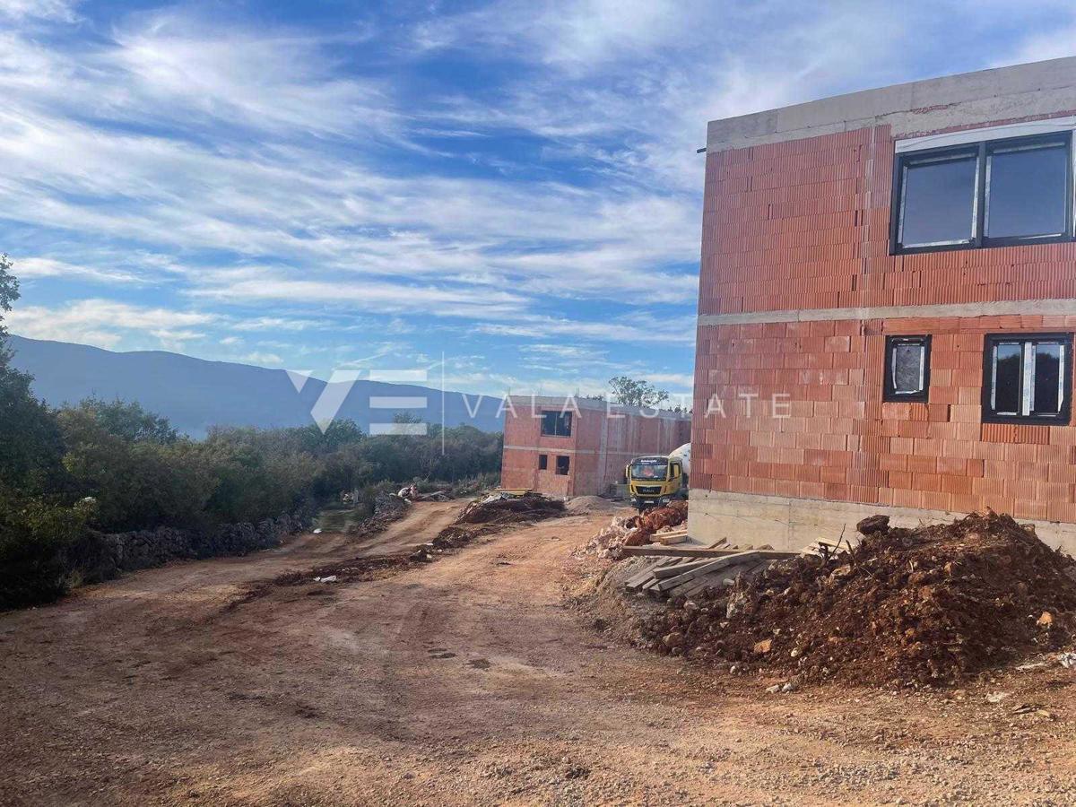 NUOVA CASA DOPPIA MODERNA CON PISCINA E VISTA MARE