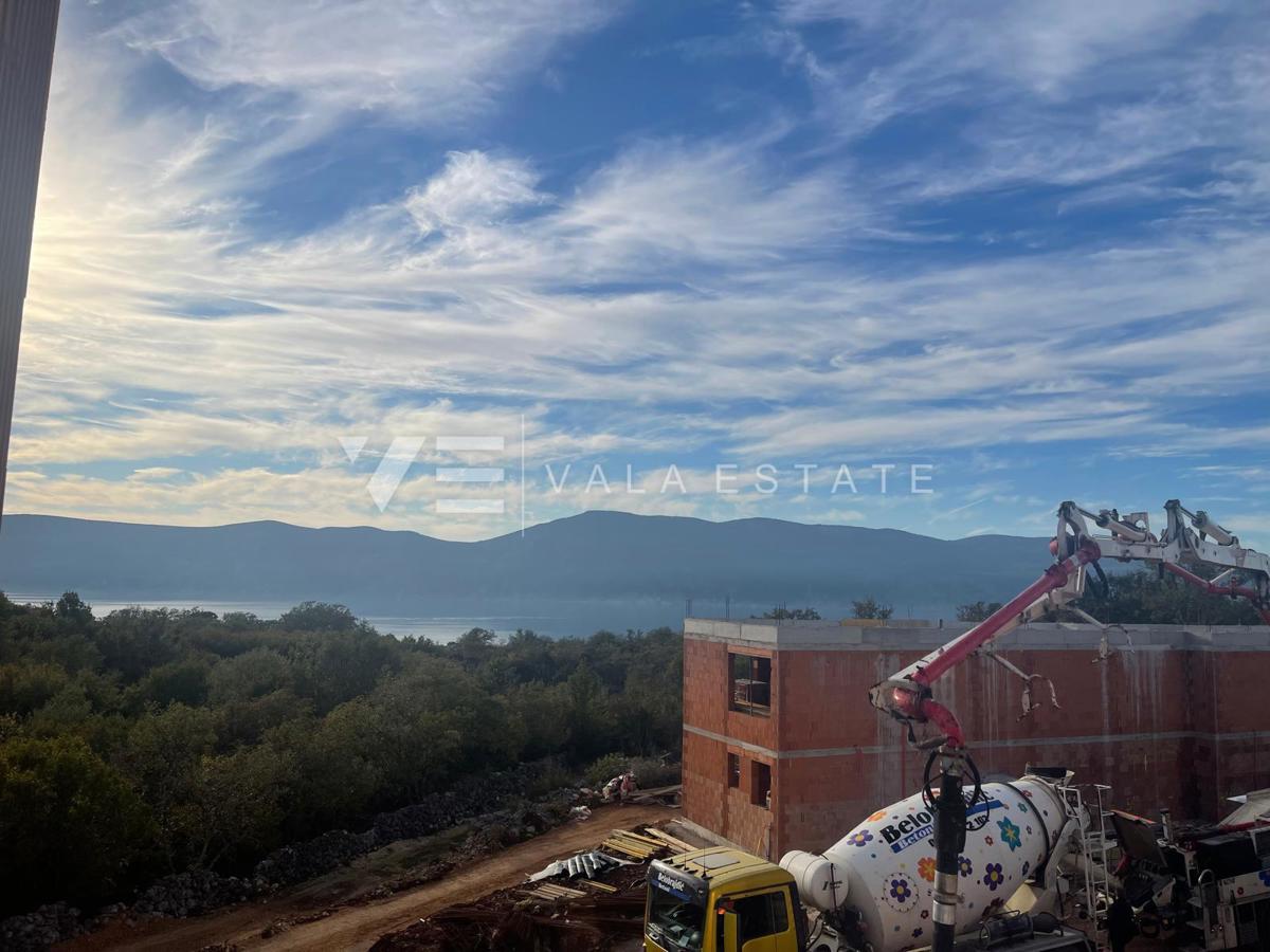 NUOVA CASA DOPPIA MODERNA CON PISCINA E VISTA MARE