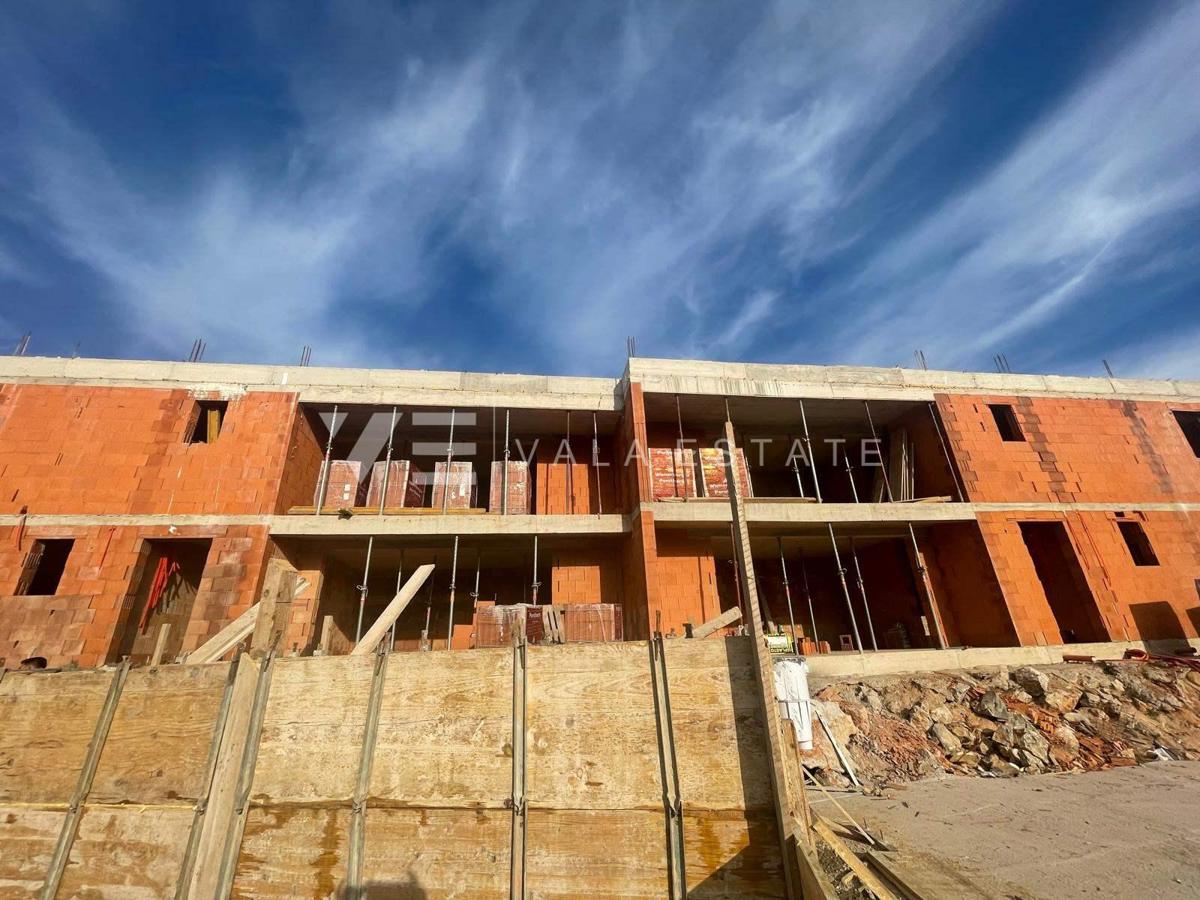 NUOVA CASA DOPPIA MODERNA CON PISCINA E VISTA MARE