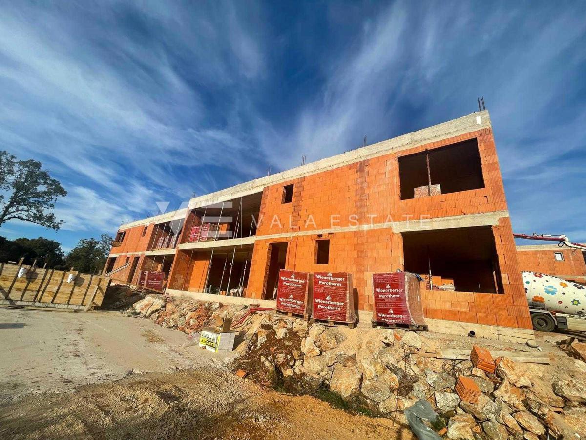 NUOVA CASA DOPPIA MODERNA CON PISCINA E VISTA MARE