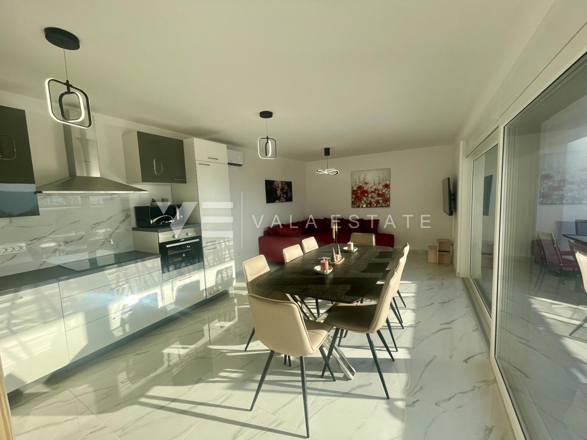 NUOVA CASA DOPPIA MODERNA CON PISCINA E VISTA MARE