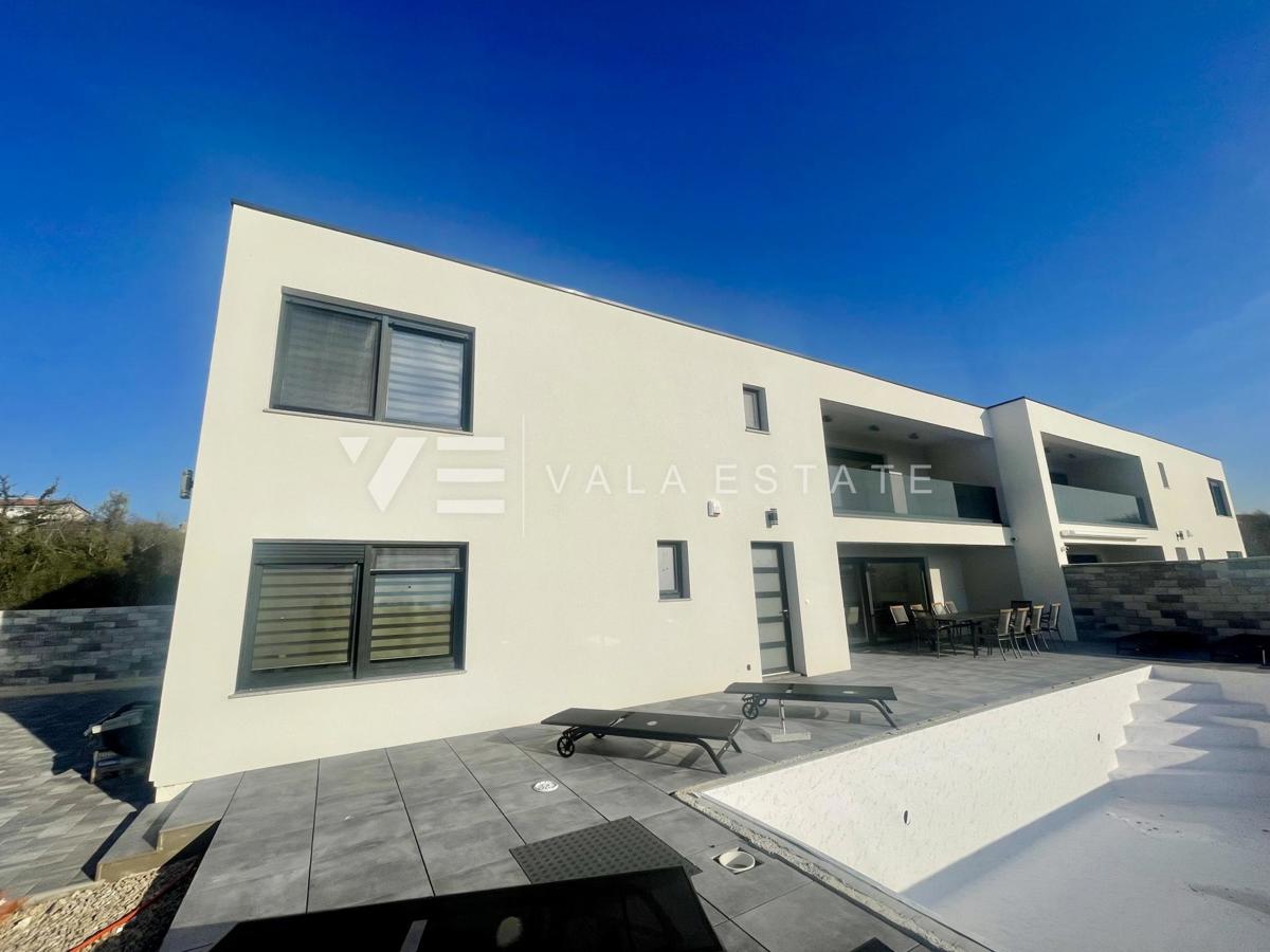 NUOVA CASA DOPPIA MODERNA CON PISCINA E VISTA MARE