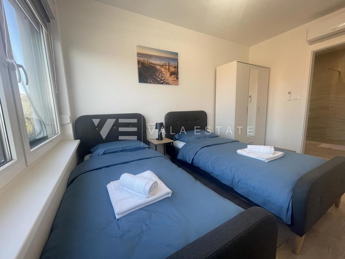 NUOVA CASA DOPPIA MODERNA CON PISCINA E VISTA MARE