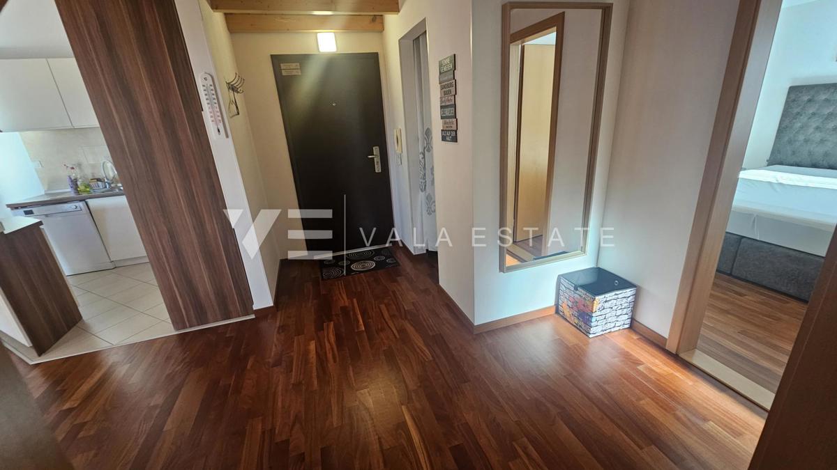 APPARTAMENTO CON VISTA MARE IN POSIZIONE TRANQUILLA