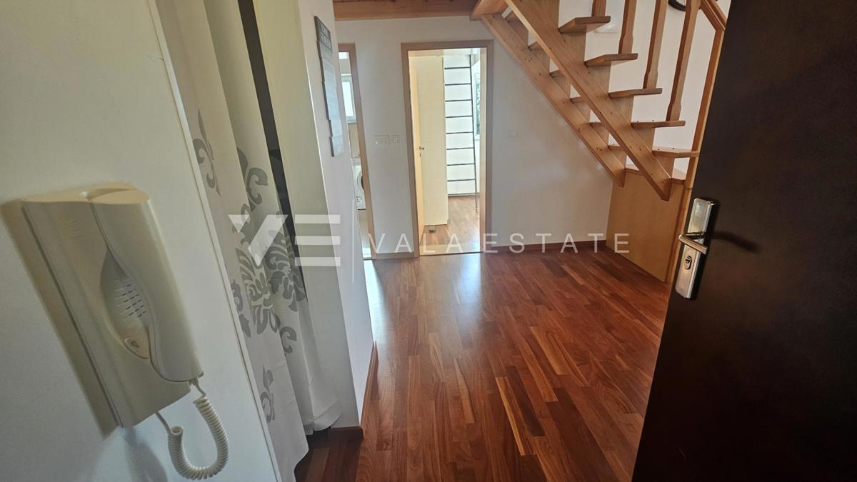 APPARTAMENTO CON VISTA MARE IN POSIZIONE TRANQUILLA