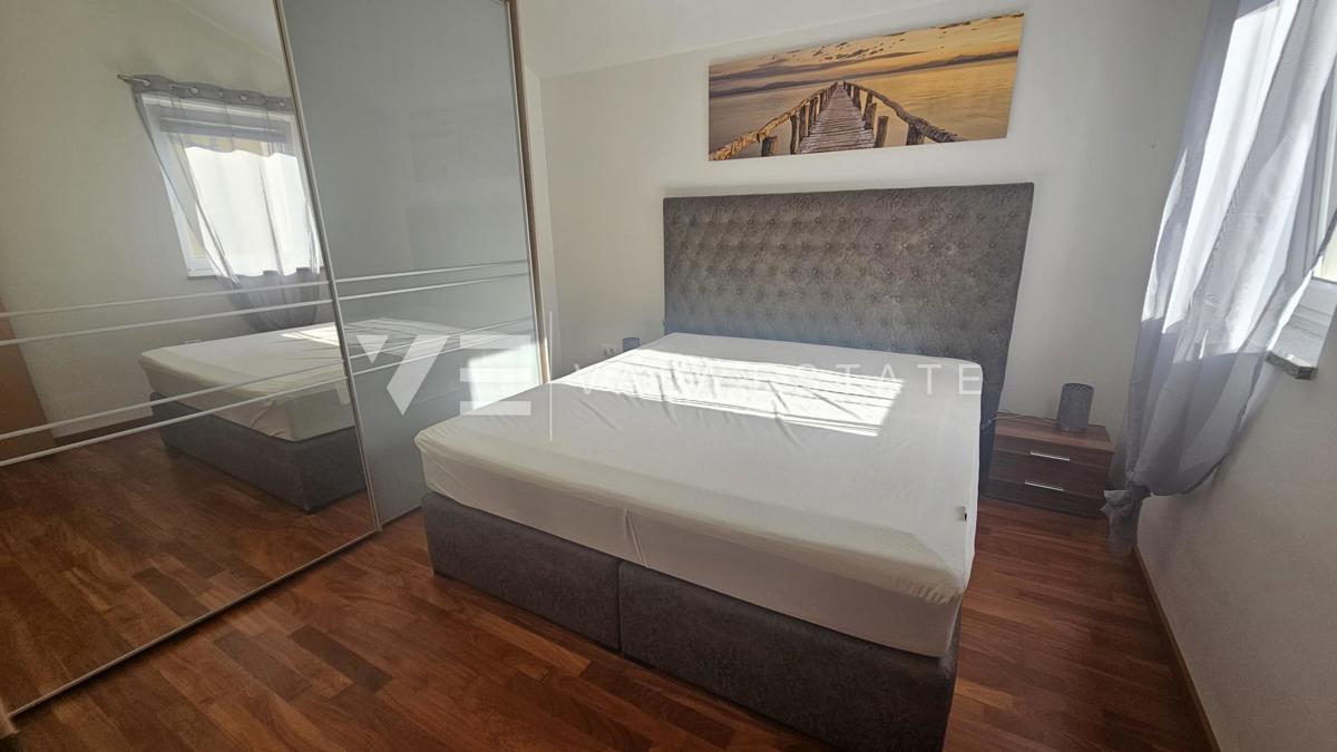 APPARTAMENTO CON VISTA MARE IN POSIZIONE TRANQUILLA