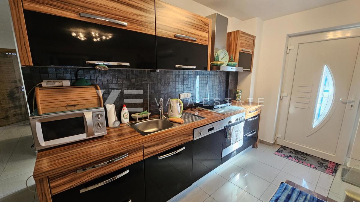 APPARTAMENTO AL PIANO TERRA CON AMPIO GIARDINO IN OTTIMA POSIZIONE