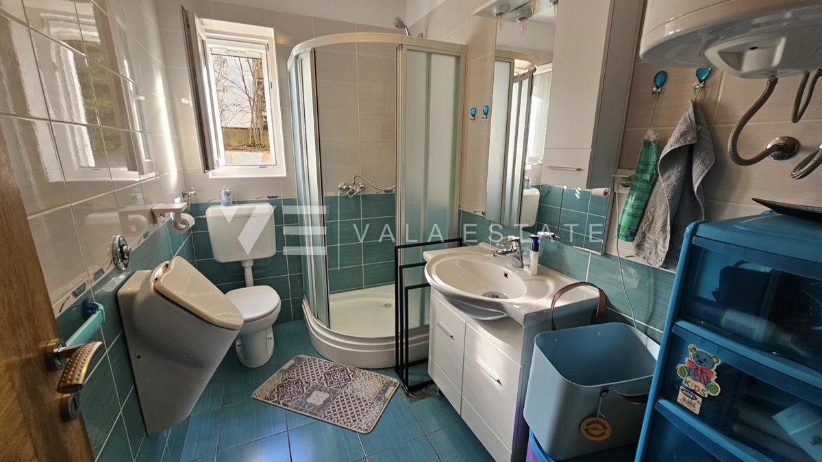 APPARTAMENTO AL PIANO TERRA CON AMPIO GIARDINO IN OTTIMA POSIZIONE