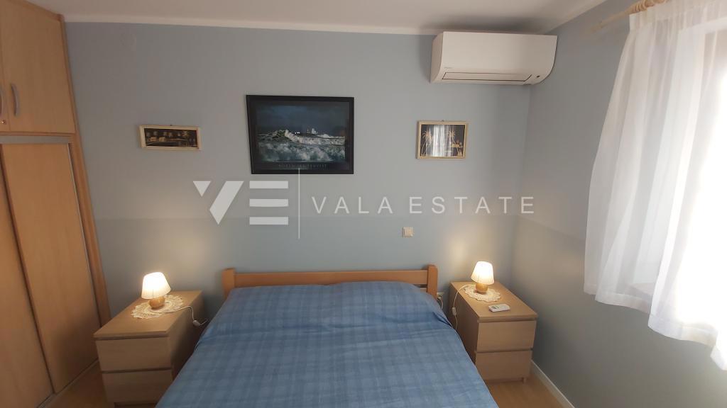 APPARTAMENTO AL PIANO TERRA CON GIARDINO IN POSIZIONE ATTRAENTE