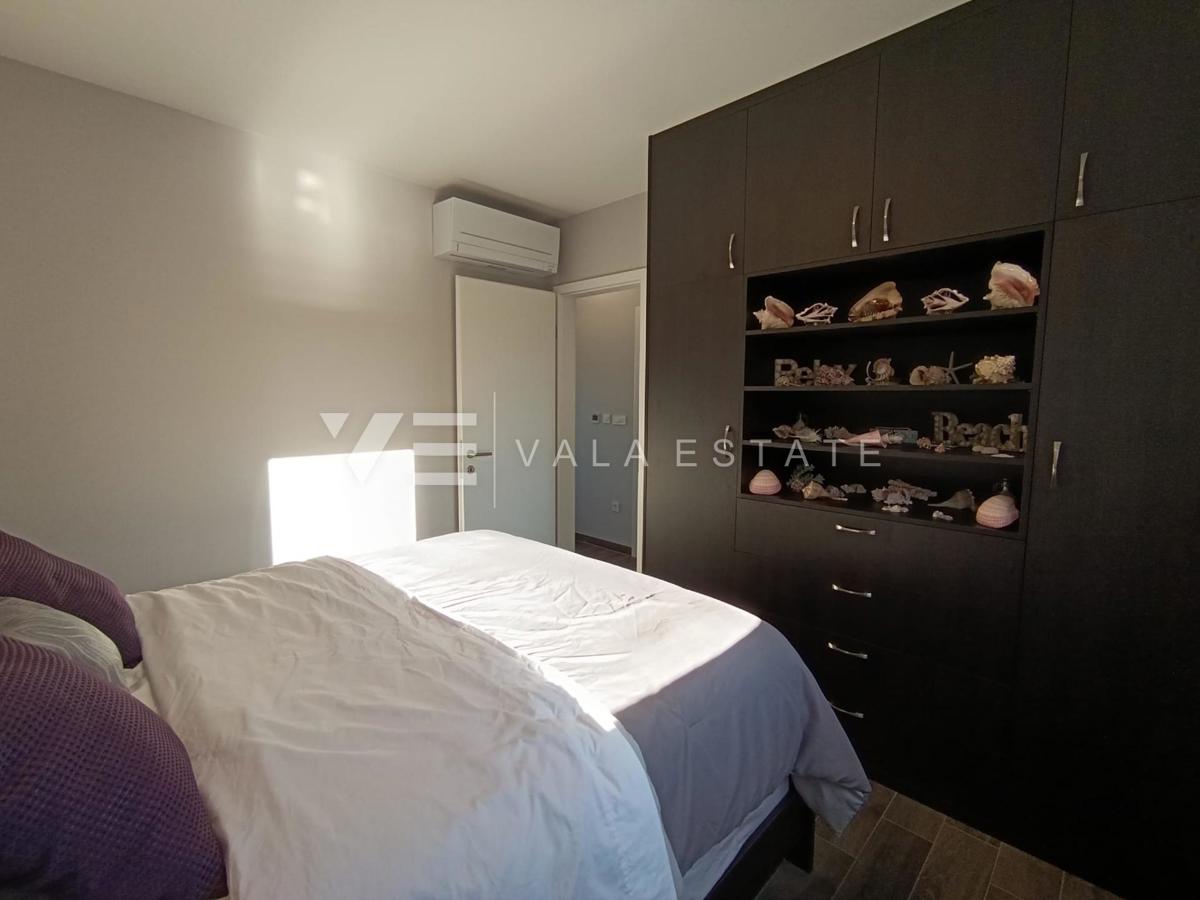 TWO-BEDROOM APARTMENT NEAR THE SEA AND THE CENTER