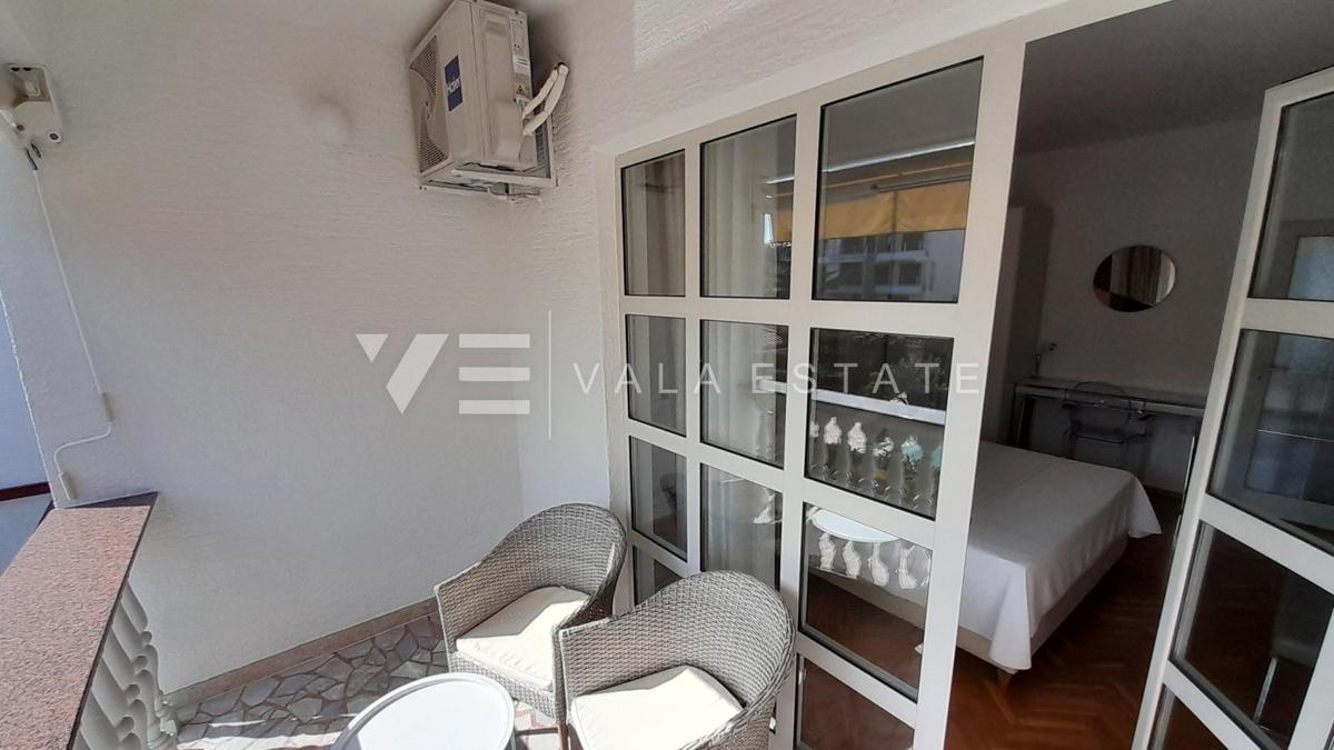 APPARTAMENTO AL PIANO TERRA CON GIARDINO IN POSIZIONE TRANQUILLA