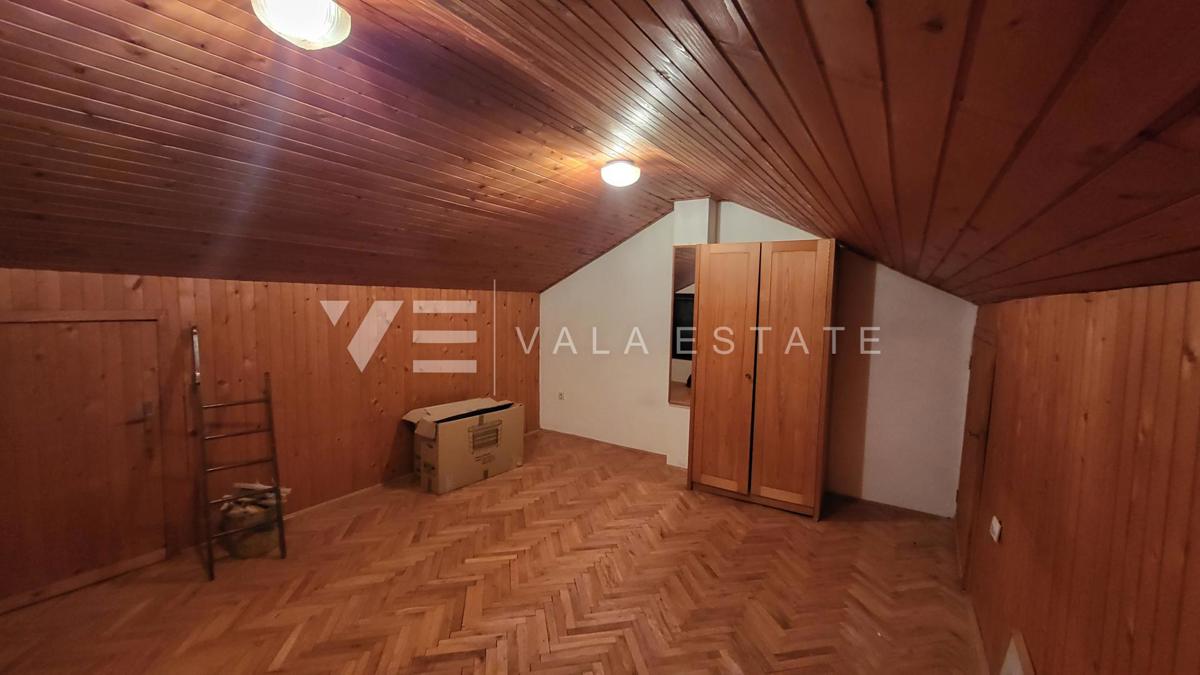 CASA DA RISTRUTTURARE IN OTTIMA POSIZIONE
