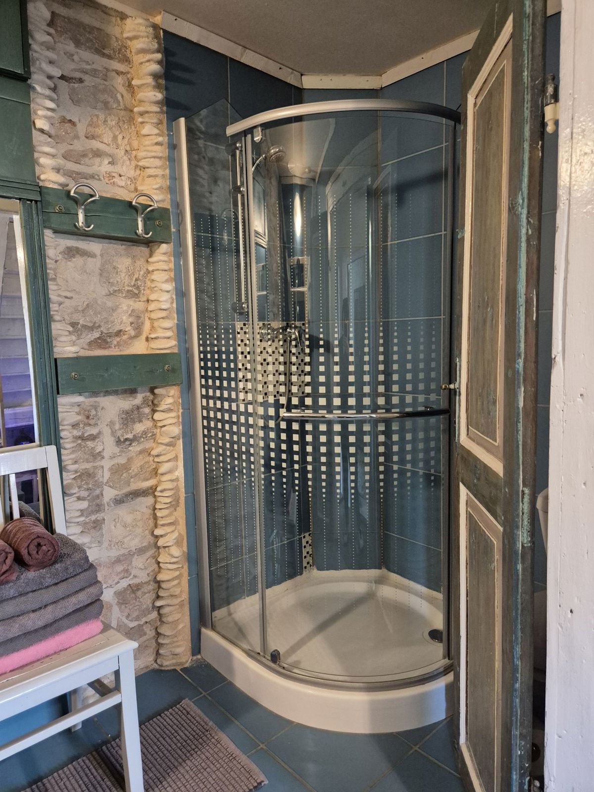 Bella casa bifamiliare in pietra, vicino a Marčana